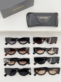 Picture of Valentino Sunglasses _SKUfw46772005fw